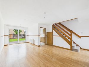 Lounge- click for photo gallery